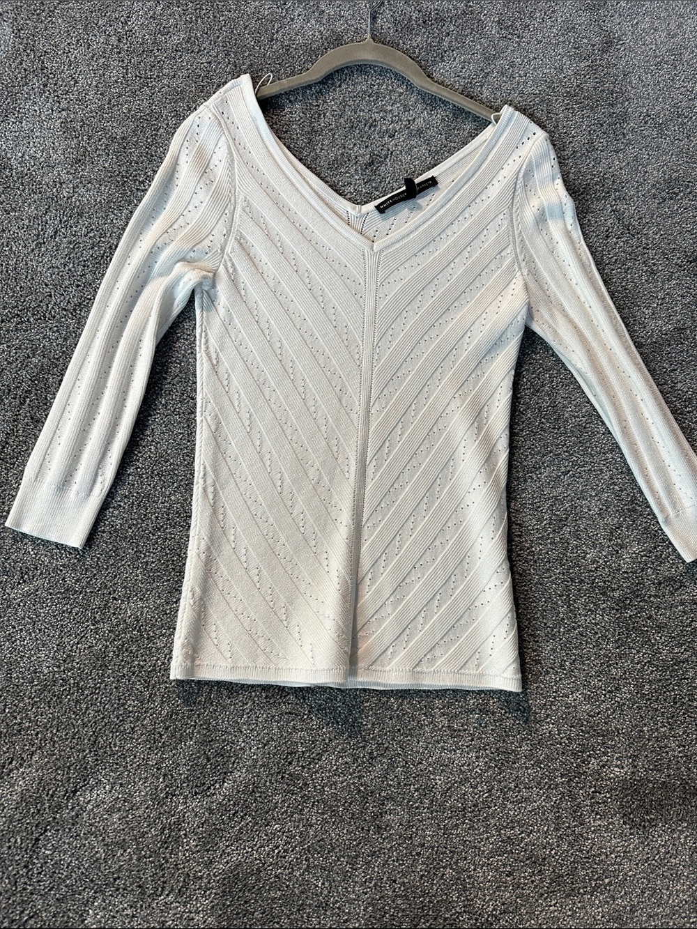White House Black Market white Neck Chevron Knit Sweater